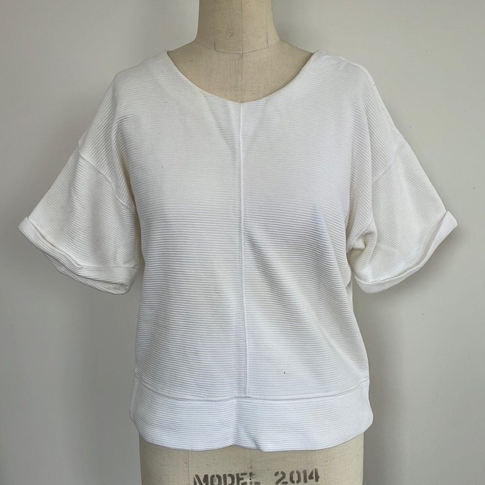 Club Monaco textured short sleeve top